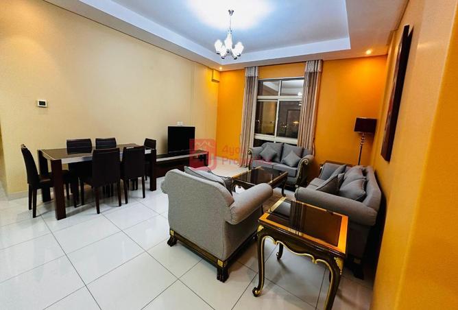 Apartment - 2 Bedrooms - 3 Bathrooms for rent in Mahooz - Manama - Capital Governorate