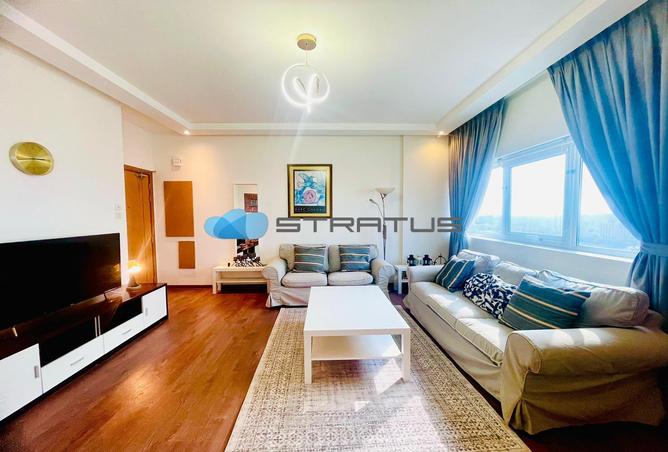 Apartment - 1 Bedroom - 2 Bathrooms for rent in Sanabis - Manama - Capital Governorate