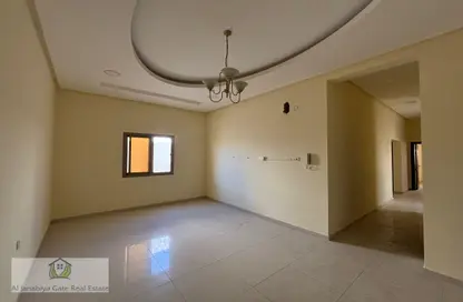 Apartment - 2 Bedrooms - 2 Bathrooms for rent in Arad - Muharraq Governorate