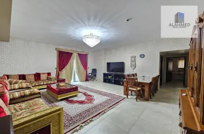 Apartment - 2 Bedrooms - 2 Bathrooms for rent in Al Juffair - Capital Governorate