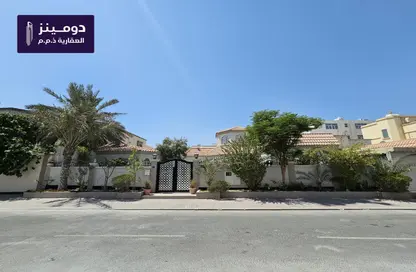 Villa - 6 Bedrooms - 5 Bathrooms for sale in Jurdab - Central Governorate