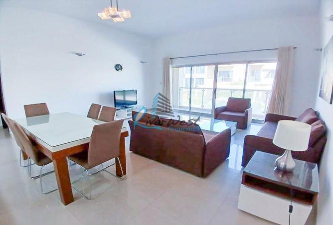 Apartment - 2 Bedrooms - 2 Bathrooms for rent in Al Marsa Floating City - Amwaj Islands - Muharraq Governorate