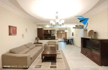 Apartment - 2 Bedrooms - 2 Bathrooms for rent in Sanabis - Manama - Capital Governorate