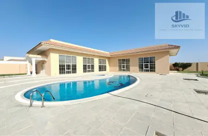 Villa - 5 Bedrooms - 6 Bathrooms for rent in Janabiya - Northern Governorate