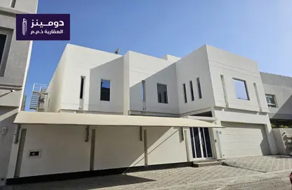 Villa - 5 Bedrooms - 7 Bathrooms for sale in Shakhura - Northern Governorate