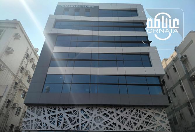 Office Space - Studio - 2 Bathrooms for rent in Exhibition Road - Hoora - Capital Governorate