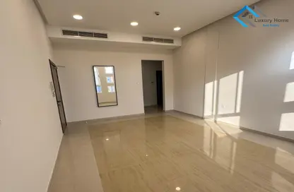 Apartment - 3 Bedrooms - 3 Bathrooms for rent in Janabiya - Northern Governorate