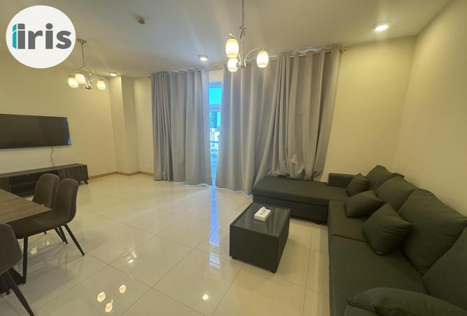 Apartment - 2 Bedrooms - 3 Bathrooms for rent in Al Juffair - Capital Governorate