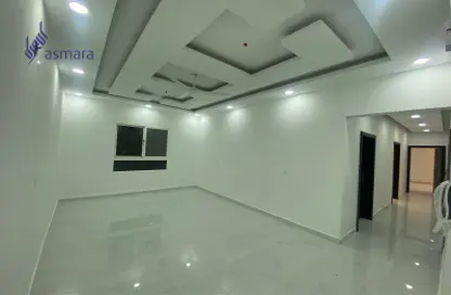 Apartment - 4 Bedrooms - 3 Bathrooms for sale in Hidd - Muharraq Governorate