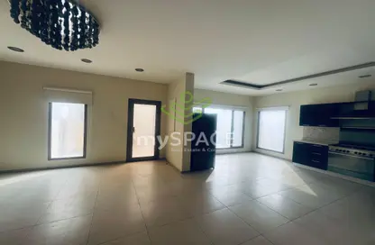 Villa - 3 Bedrooms - 4 Bathrooms for rent in Jannusan - Northern Governorate