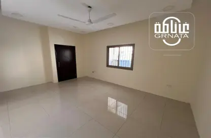 Apartment - 2 Bedrooms - 3 Bathrooms for rent in Riffa - Southern Governorate