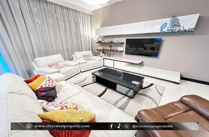 Apartment - 3 Bedrooms - 5 Bathrooms for sale in Al Juffair - Capital Governorate