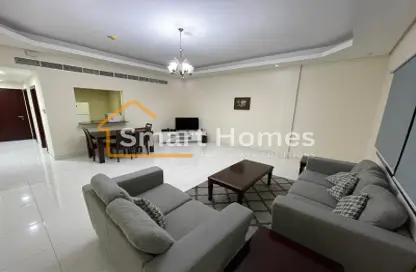 Apartment - 2 Bedrooms - 3 Bathrooms for rent in Sanabis - Manama - Capital Governorate