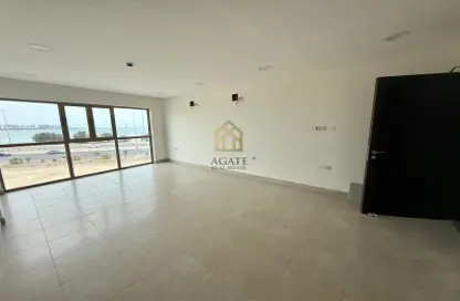 Apartment - 2 Bedrooms - 2 Bathrooms for rent in Galali - Muharraq Governorate