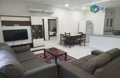 Apartment - 2 Bedrooms - 2 Bathrooms for rent in Al Juffair - Capital Governorate