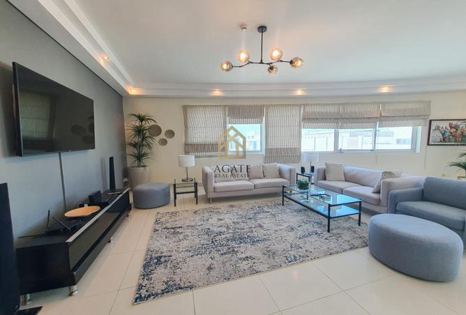 Apartment - 2 Bedrooms - 3 Bathrooms for rent in Amwaj Avenue - Amwaj Islands - Muharraq Governorate