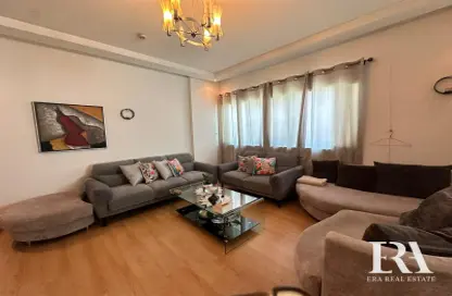 Apartment - 1 Bedroom - 2 Bathrooms for sale in Sanabis - Manama - Capital Governorate