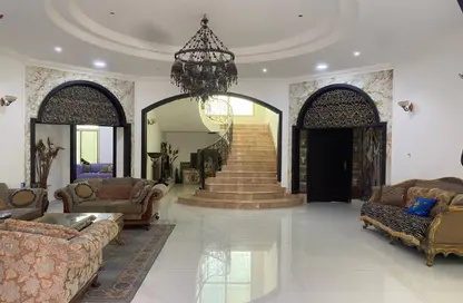 Villa - 6 Bedrooms - 7 Bathrooms for sale in Tubli - Central Governorate