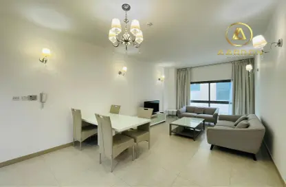 Apartment - 2 Bedrooms - 2 Bathrooms for rent in Al Juffair - Capital Governorate