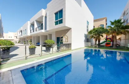 Villa - 3 Bedrooms - 4 Bathrooms for rent in Janabiya - Northern Governorate