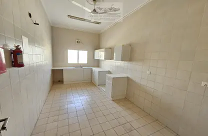 Apartment - 3 Bedrooms - 2 Bathrooms for rent in Alhajiyat - Riffa - Southern Governorate