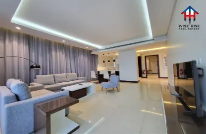 Apartment - 2 Bedrooms - 3 Bathrooms for rent in Hidd - Muharraq Governorate