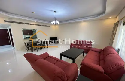 Apartment - 2 Bedrooms - 3 Bathrooms for rent in Sanabis - Manama - Capital Governorate