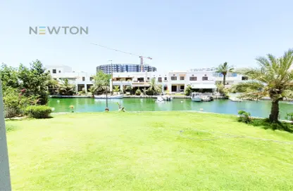 Villa - 4 Bedrooms - 5 Bathrooms for sale in Al Marsa Floating City - Amwaj Islands - Muharraq Governorate