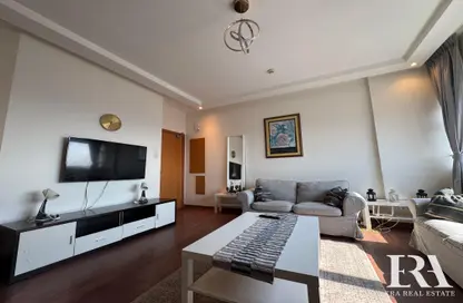 Apartment - 1 Bedroom - 2 Bathrooms for rent in Sanabis - Manama - Capital Governorate