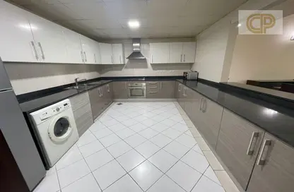 Apartment - 2 Bedrooms - 3 Bathrooms for rent in Zinj - Manama - Capital Governorate