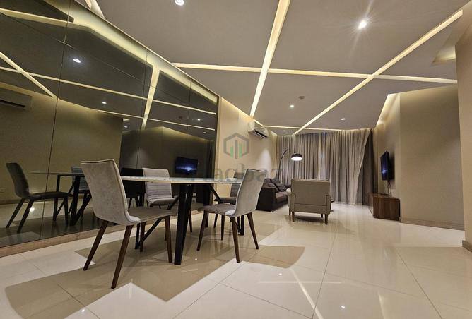 Apartment - 2 Bedrooms - 3 Bathrooms for rent in Gudaibiya - Manama - Capital Governorate