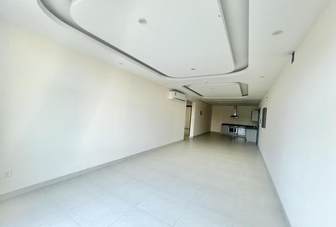 Apartment - 2 Bedrooms - 2 Bathrooms for rent in Ghuraifah (Old Juffair) - Manama - Capital Governorate