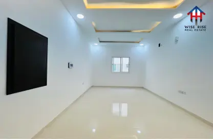 Apartment - 5 Bedrooms - 6 Bathrooms for sale in Jid Ali - Central Governorate