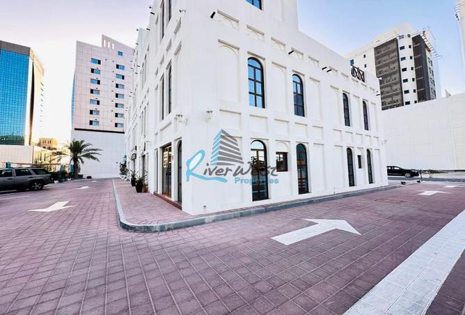 Shop - Studio for rent in Seef - Capital Governorate