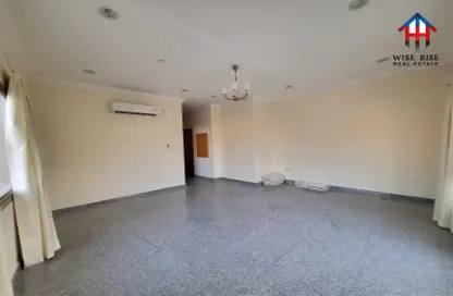 Apartment - 2 Bedrooms - 2 Bathrooms for rent in Hidd - Muharraq Governorate