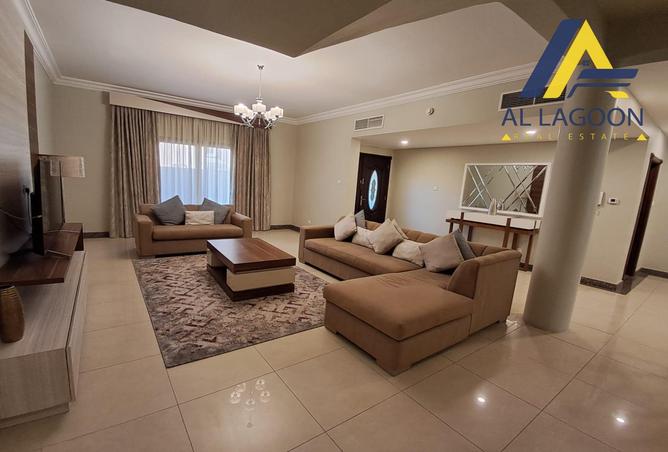 Villa - 3 Bedrooms - 3 Bathrooms for rent in Al Juffair - Capital Governorate