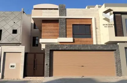 Villa - 4 Bedrooms - 5 Bathrooms for sale in Dahiyat Raya - Muharraq Governorate