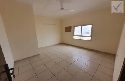 Apartment - 3 Bedrooms - 2 Bathrooms for rent in Isa Town - Central Governorate