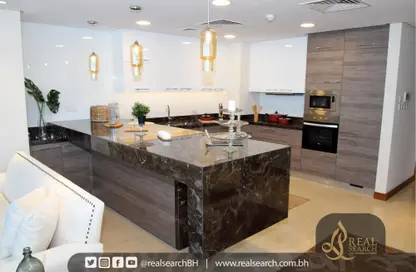 Apartment - 3 Bedrooms - 5 Bathrooms for rent in The Treasure - Dilmunia Island - Muharraq Governorate