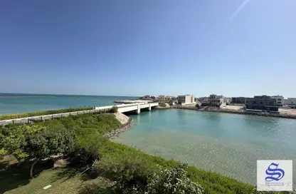 Apartment - 2 Bedrooms - 2 Bathrooms for sale in Tala Island - Amwaj Islands - Muharraq Governorate