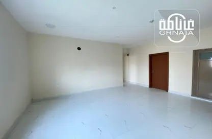 Apartment - 2 Bedrooms - 2 Bathrooms for rent in alnaim - Manama - Capital Governorate