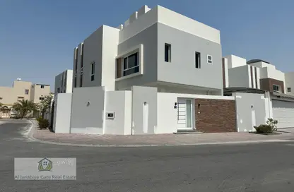 Villa - 5 Bedrooms - 6 Bathrooms for sale in Diraz - Northern Governorate