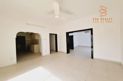 Villa - Studio - 3 Bathrooms for rent in Budaiya - Northern Governorate