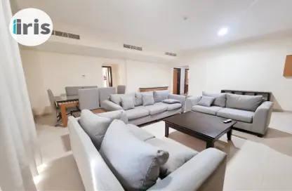 Apartment - 3 Bedrooms - 2 Bathrooms for rent in Al Juffair - Capital Governorate