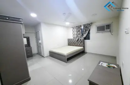 Apartment - 1 Bathroom for rent in Hidd - Muharraq Governorate