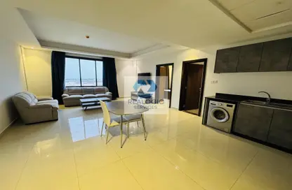 Apartment - 1 Bedroom - 1 Bathroom for rent in Seef - Capital Governorate