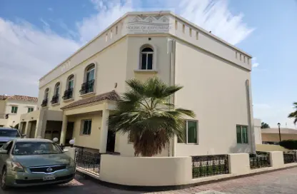 Villa - 3 Bedrooms - 4 Bathrooms for rent in Janabiya - Northern Governorate