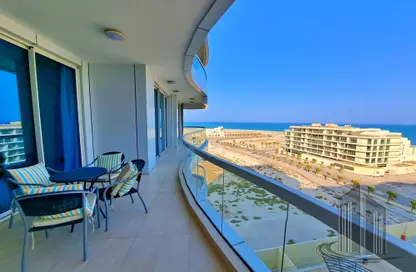 Apartment - 3 Bedrooms - 4 Bathrooms for rent in Dilmunia Island - Muharraq Governorate