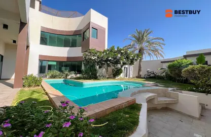 Villa - 4 Bedrooms - 4 Bathrooms for rent in Janabiya - Northern Governorate