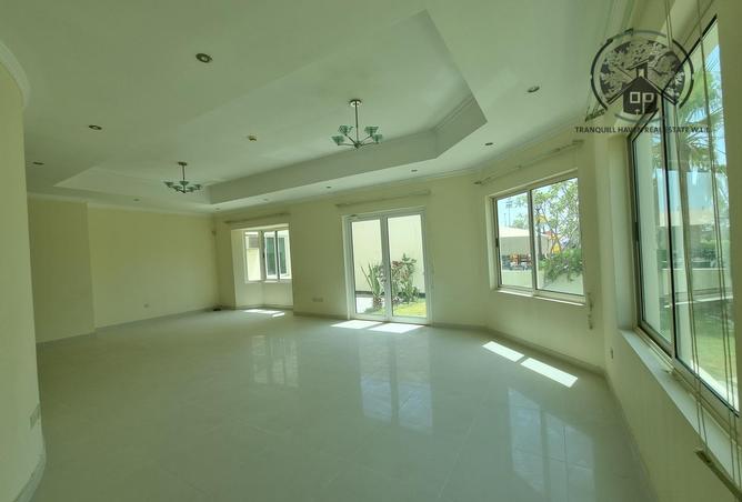 Villa - 3 Bedrooms - 4 Bathrooms for rent in Janabiya - Northern Governorate